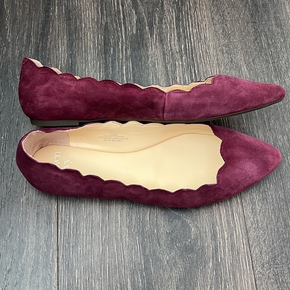 Crown & Ivy Suede Scalloped Flats - Picture 7 of 9